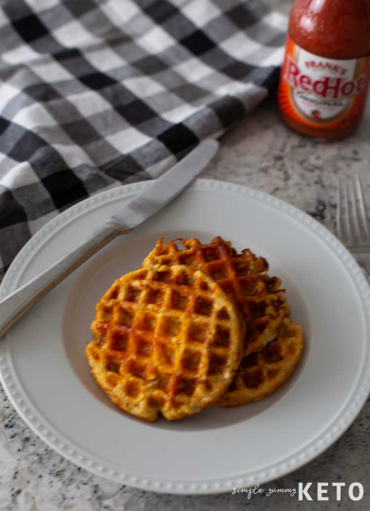 savory buffalo chicken chaffle - keto and low carb