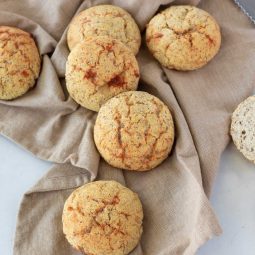 keto cheese garlic biscuits