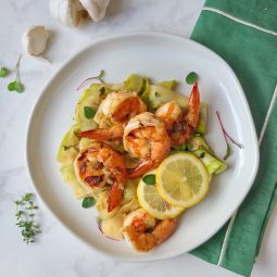 KETO-Mediterranean Style Shrimps Zucchini Noodles